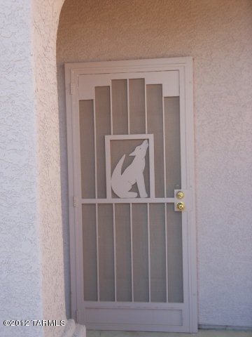 10065 East English Woods Road Tucson, AZ 85748 - Photo 2 of 8