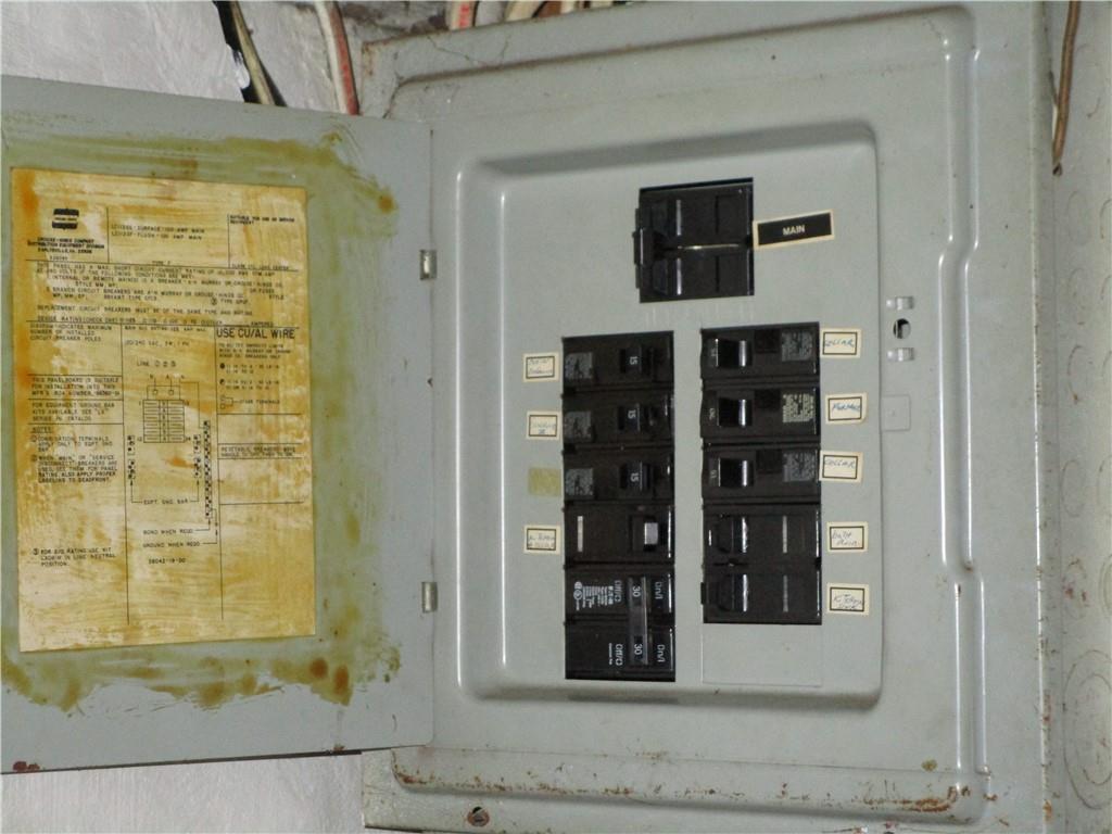 1124 Webster Street Farrell, PA 16121 - Photo 14 of 17 a front view of a house with a window