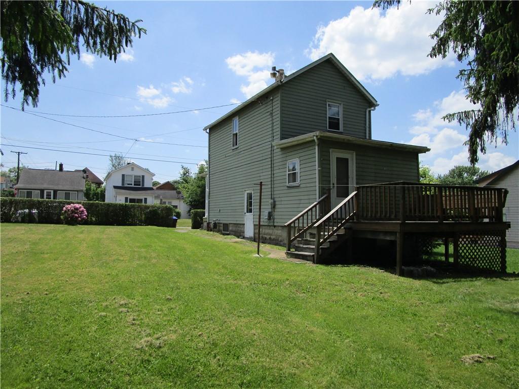 1124 Webster Street Farrell, PA 16121 - Photo 3 of 17 a house view with a garden space