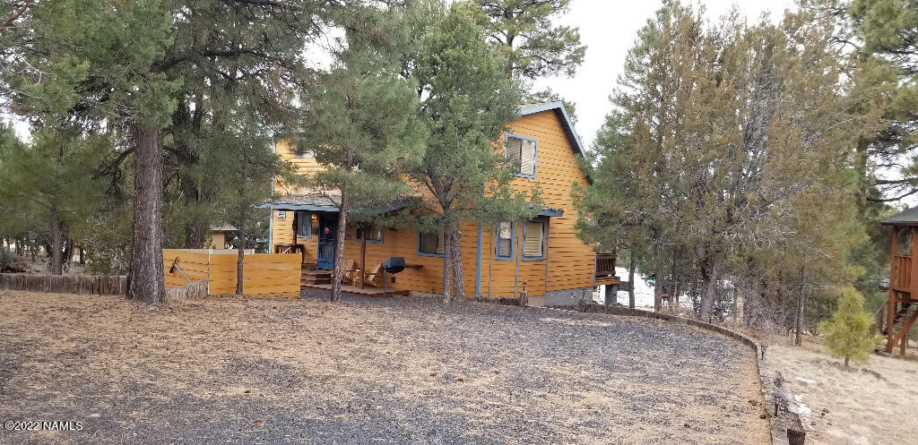 2940 Yellowjacket Street Overgaard, AZ 85933 - Photo 2 of 24 01