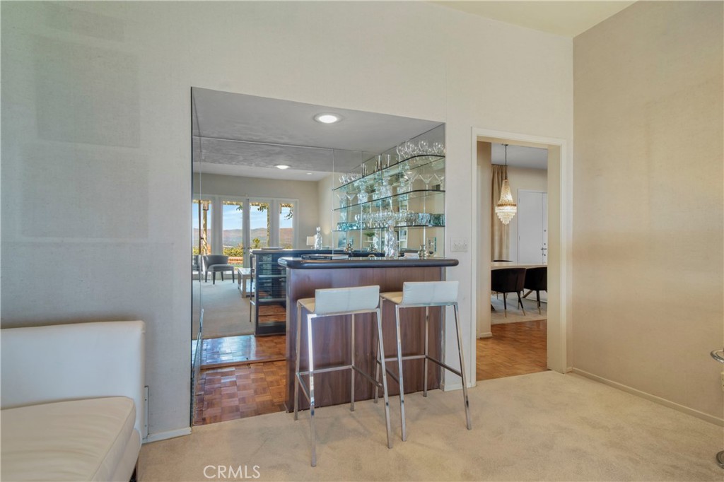 16355 Tudor Drive Encino, CA 91436 - Photo 13 of 51 Family Room Wet Bar