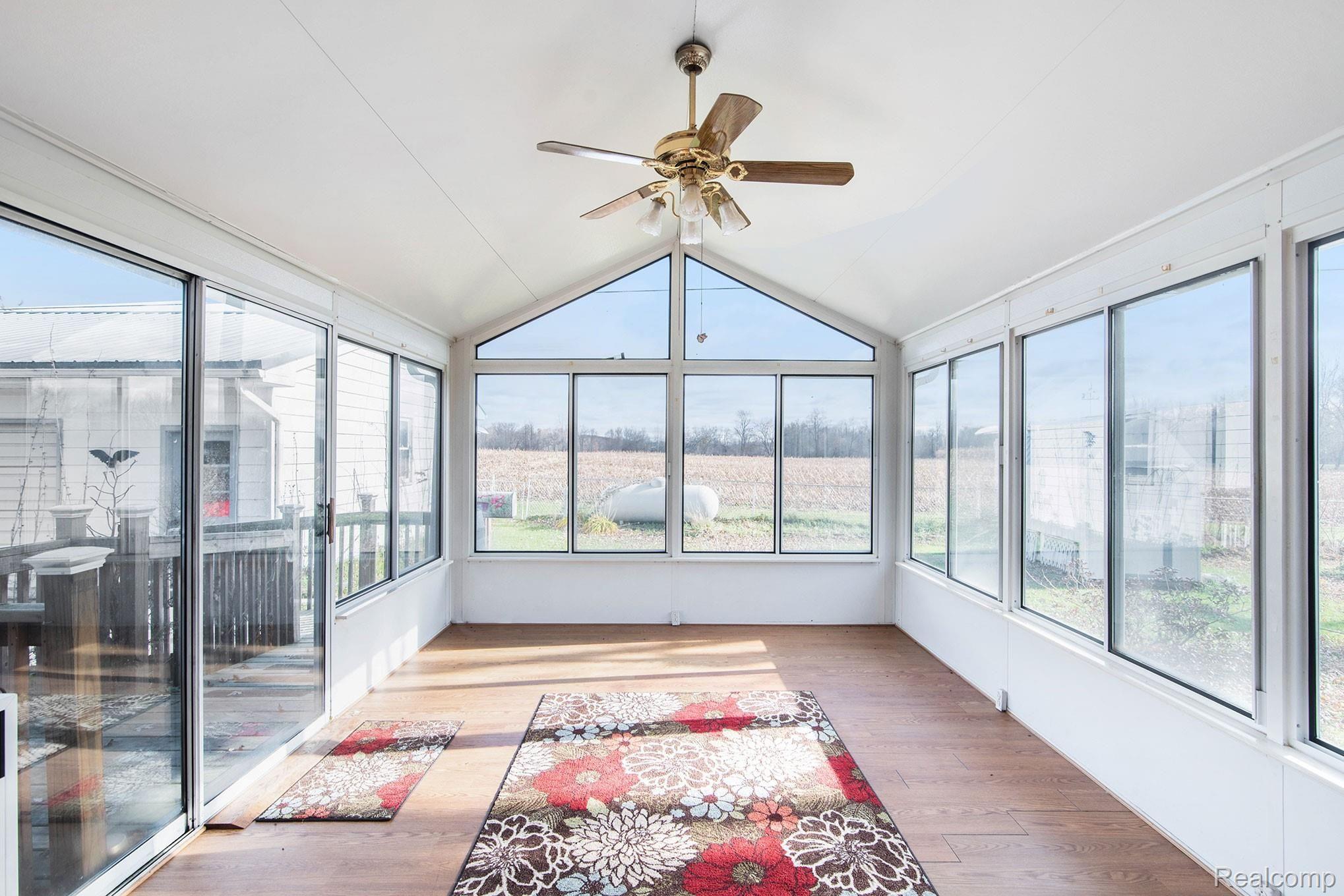 9601 South Durand Road Durand, MI 48429 - Photo 13 of 33 7.jpg