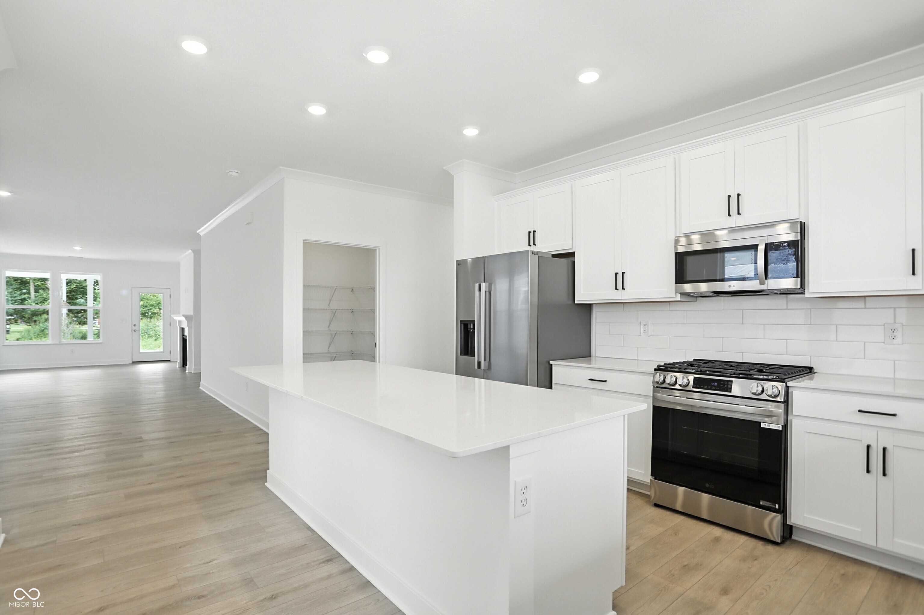 5291 Nettleton Way Avon, IN 46123 - Photo 12 of 35