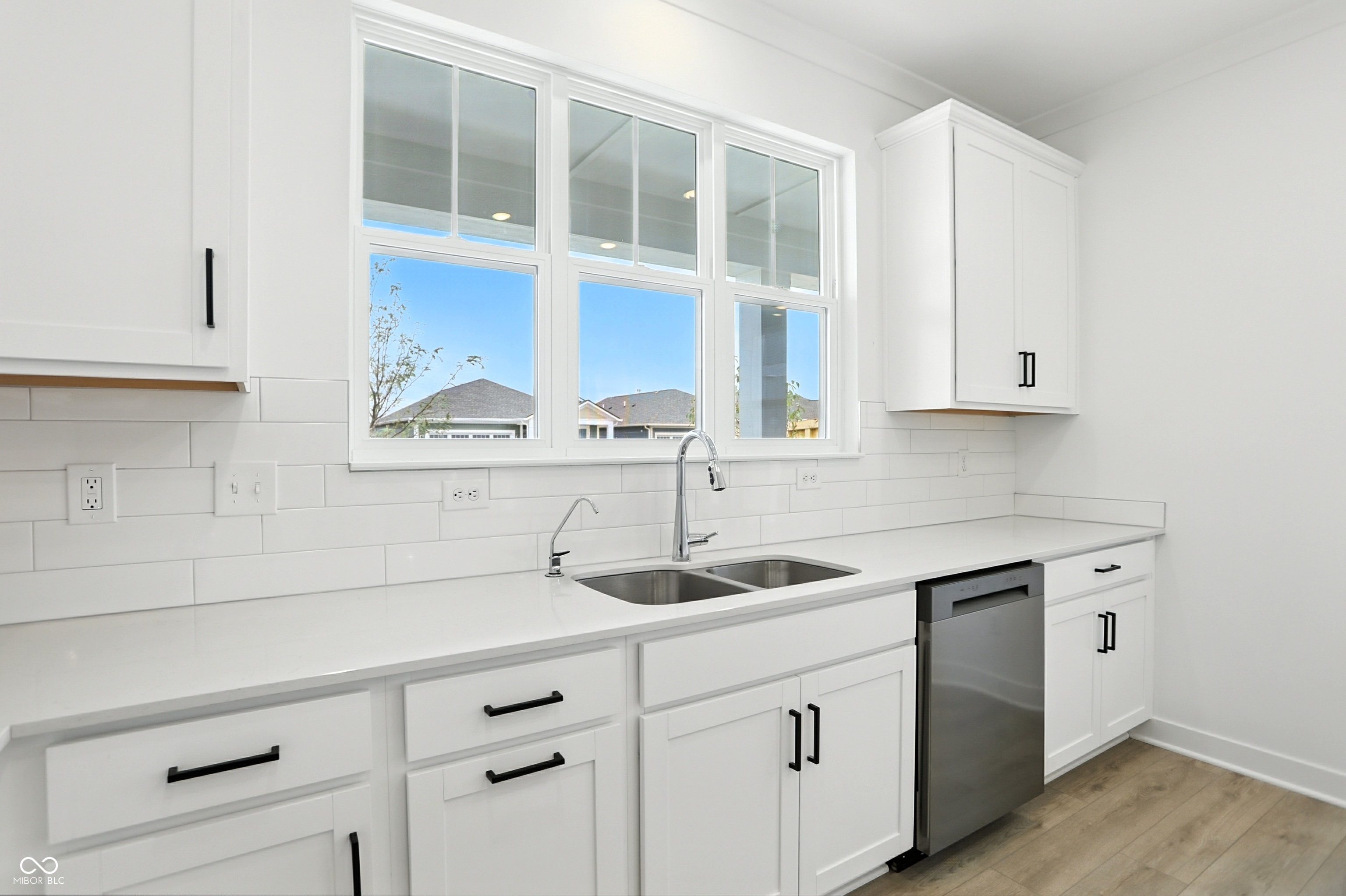 5291 Nettleton Way Avon, IN 46123 - Photo 13 of 35