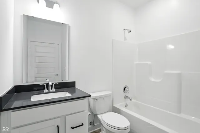 $349,995 | 5291 Nettleton Way, Avon, IN 46123