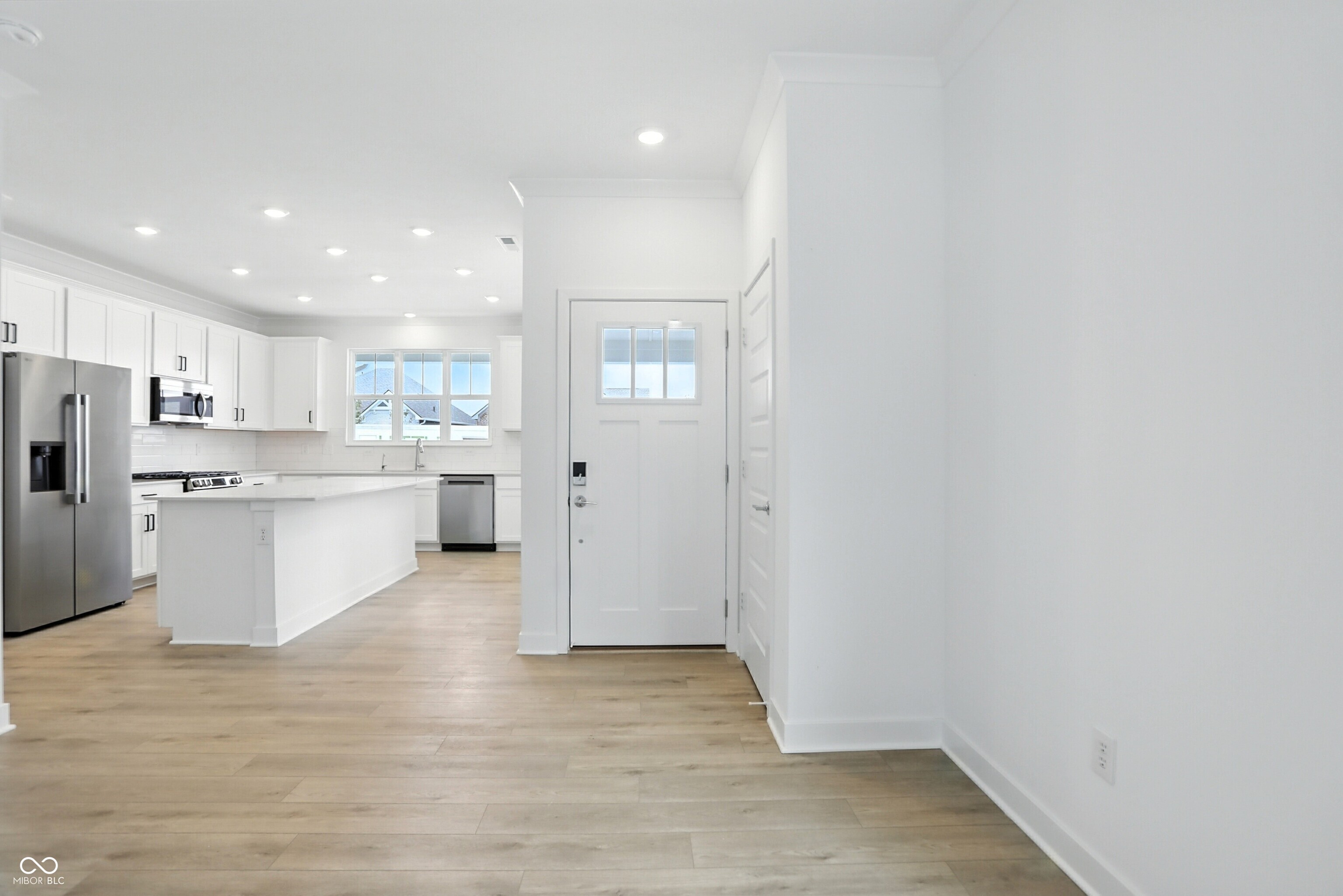 5291 Nettleton Way Avon, IN 46123 - Photo 6 of 35