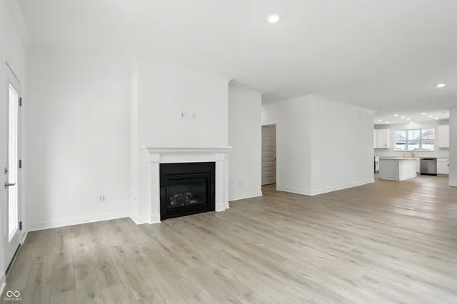 $349,995 | 5291 Nettleton Way, Avon, IN 46123