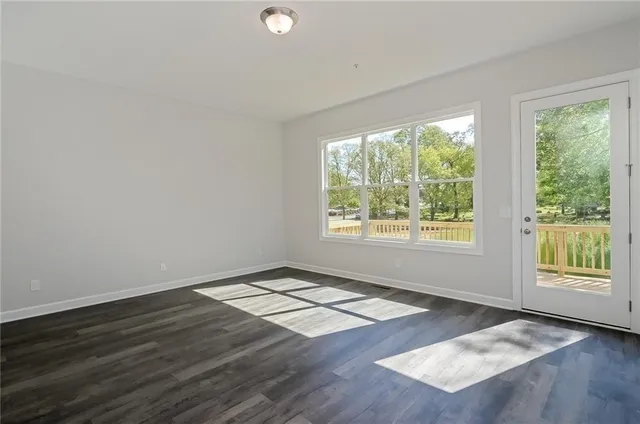 $3,000 | 2786 Woodland Terrace, Smyrna, GA 30080