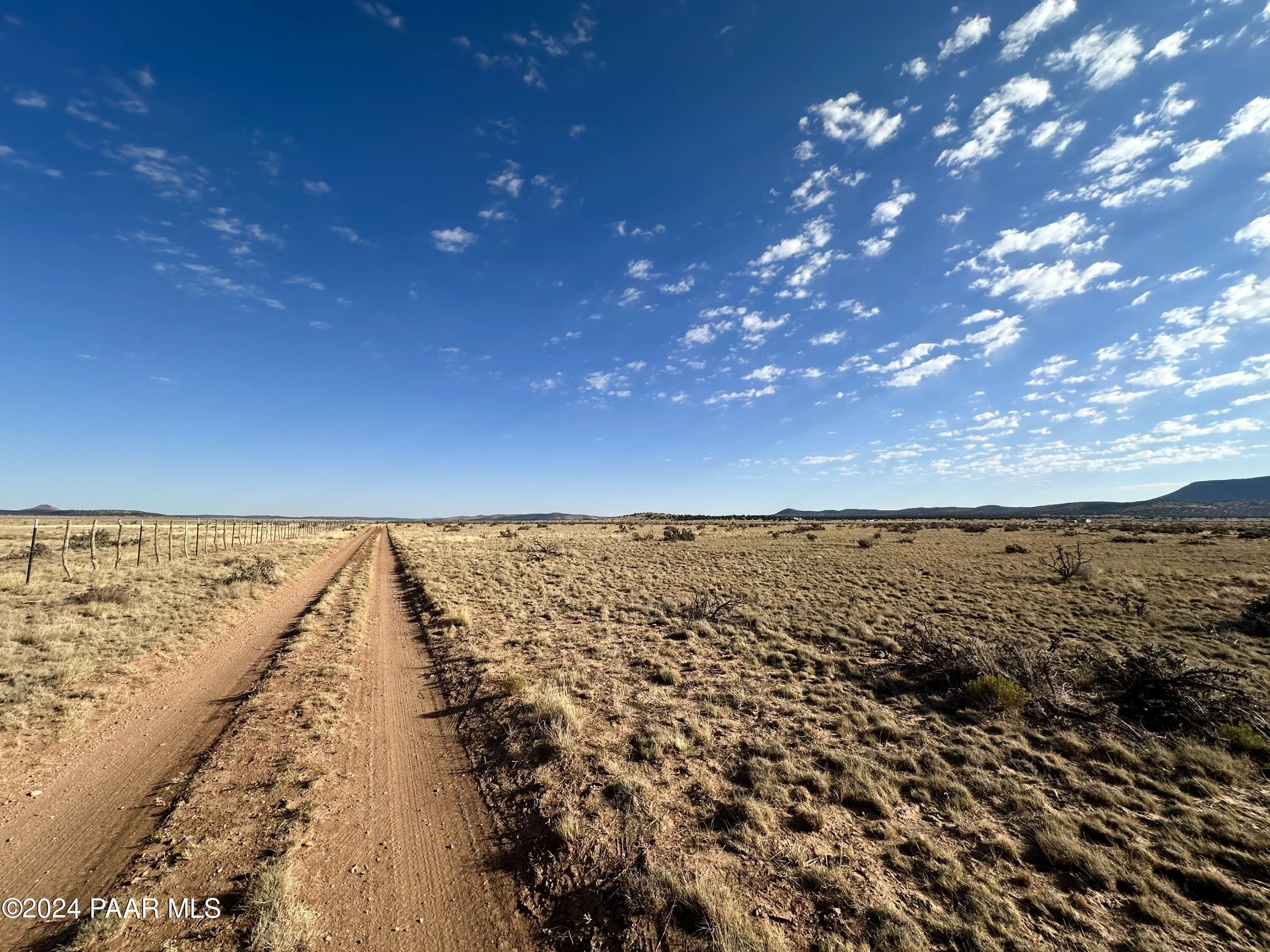 1257 Sierra Verde Ranch, Unit 30 Seligman, AZ 86337 - Photo 6 of 7