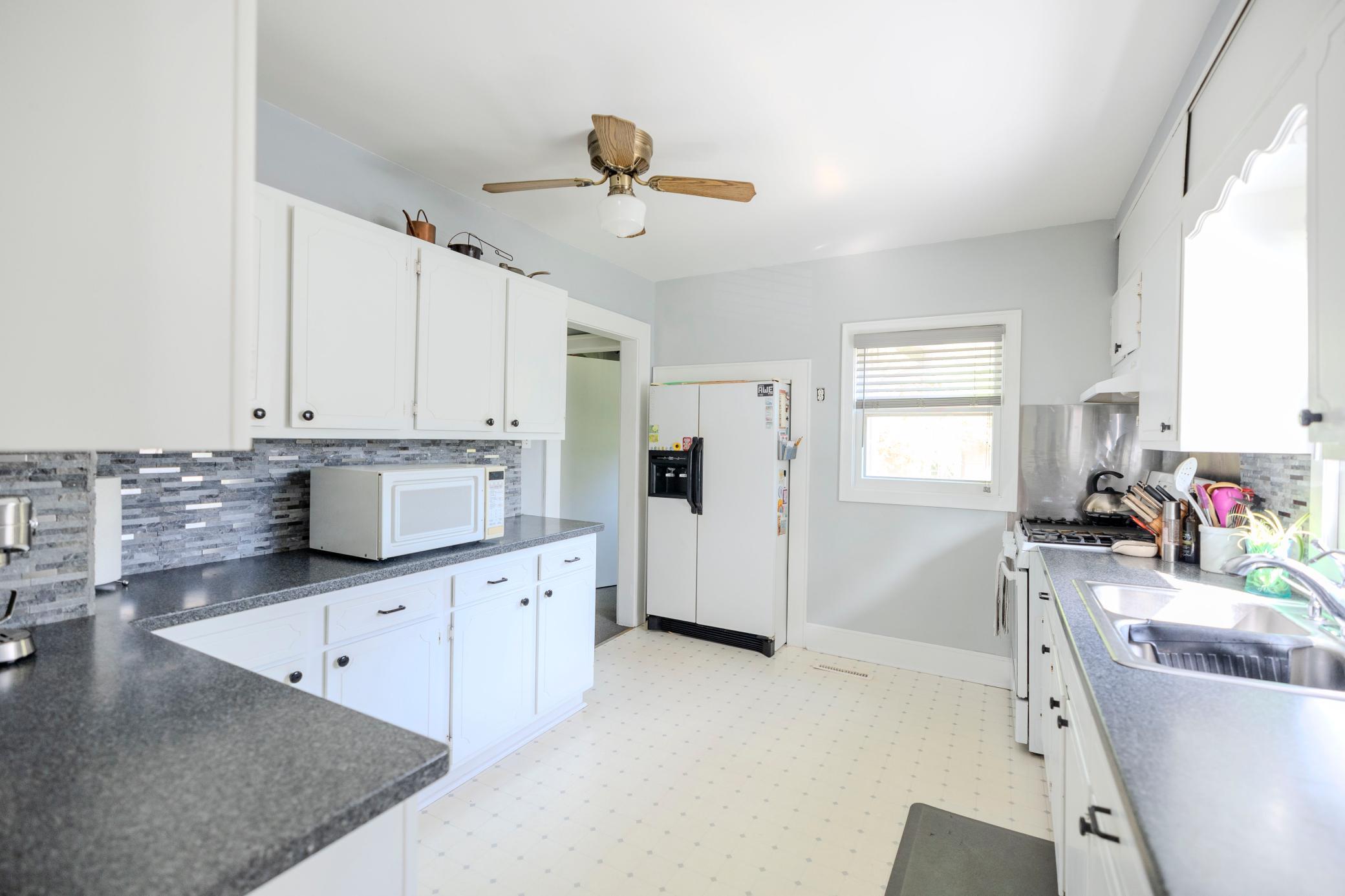 308 West 9th Street Morris, MN 56267 - Photo 24 of 62