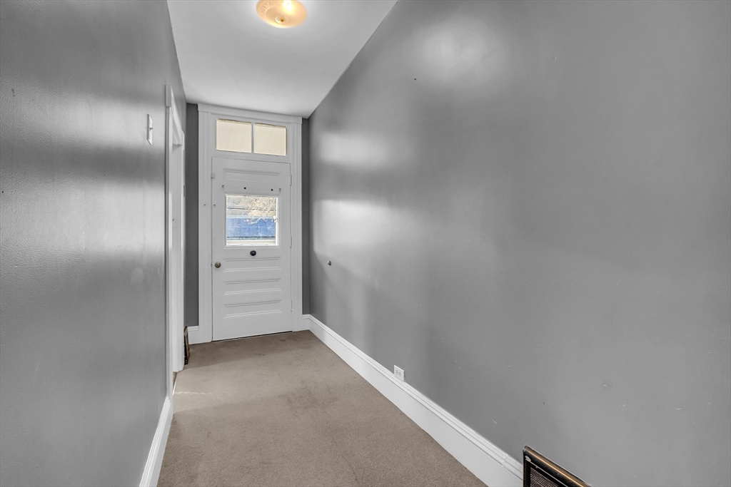 24 Lancaster Road Shirley, MA 01464 - Photo 15 of 35 a view of hallway with window