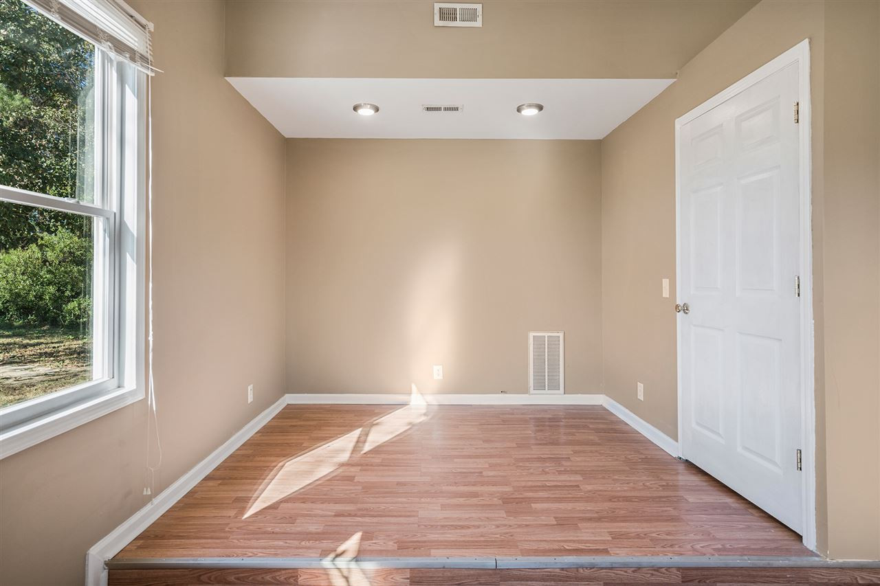 505 Surles Road Benson, NC 27504 - Photo 11 of 27 Dining Room