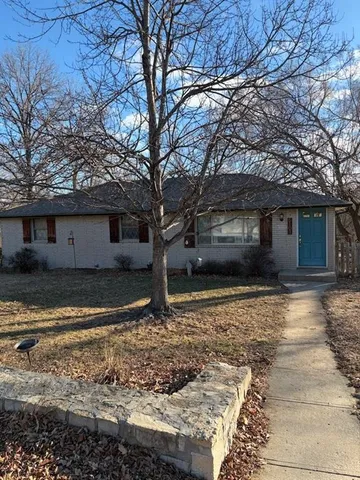 $265,000 | 5103 Northwest High Dr Terrace, Riverside, MO 64150