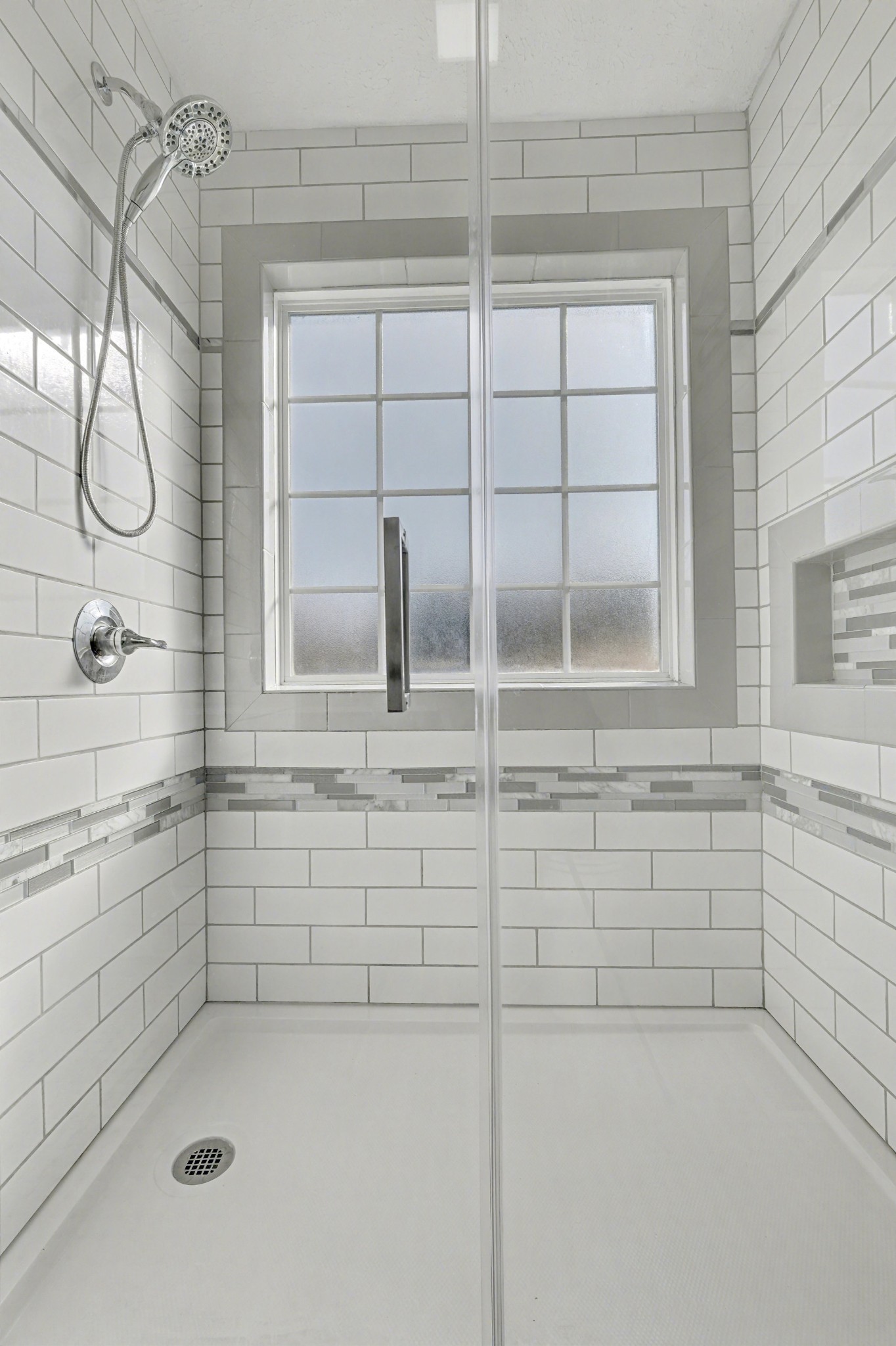 1002 Roland Court Cottontown, TN 37048 - Photo 23 of 41 a bathroom with a shower