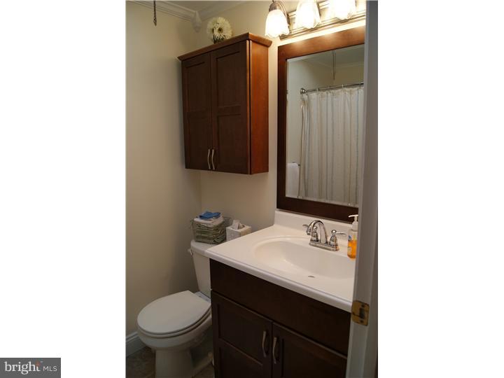 12638 Chilton Road Philadelphia, PA 19154 - Photo 14 of 24 Bathroom