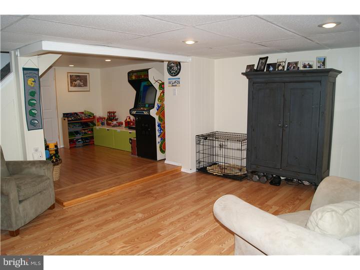 12638 Chilton Road Philadelphia, PA 19154 - Photo 20 of 24 Basement - Finished