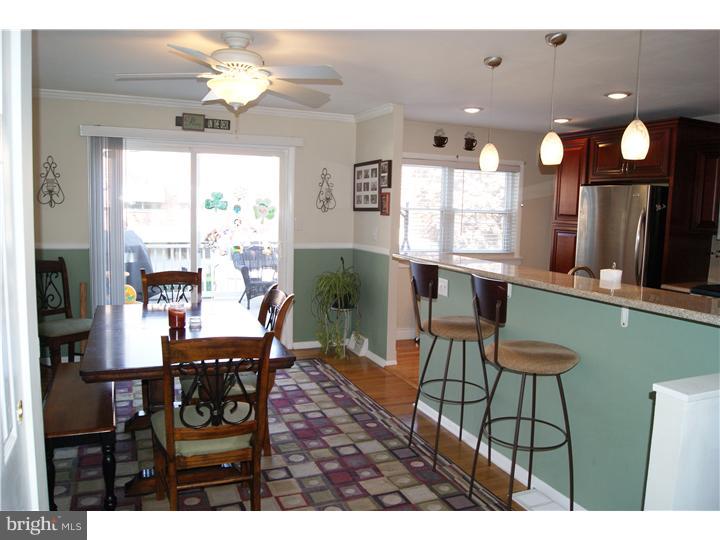 12638 Chilton Road Philadelphia, PA 19154 - Photo 4 of 24 Dining Room