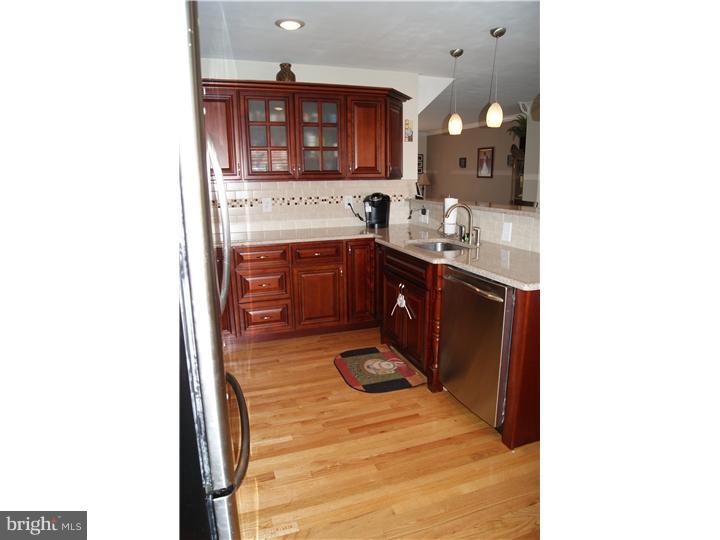 12638 Chilton Road Philadelphia, PA 19154 - Photo 8 of 24 Kitchen