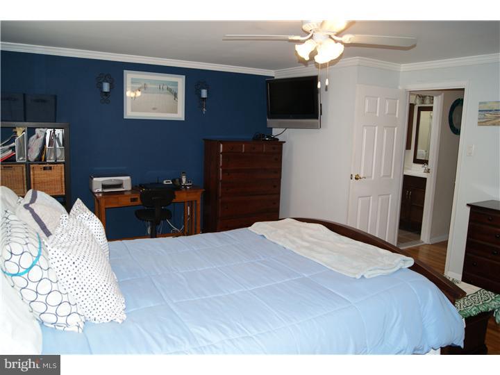 12638 Chilton Road Philadelphia, PA 19154 - Photo 10 of 24 Bedroom - Main
