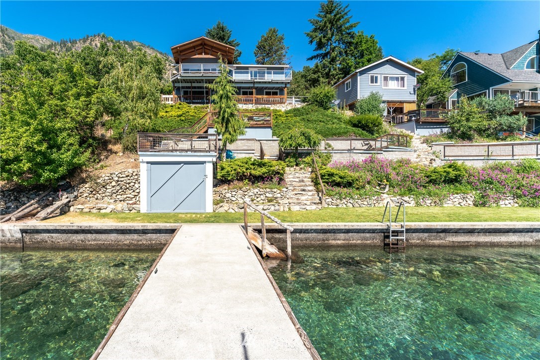 15890 South Lakeshore Road Chelan, WA 98816 - Photo 3 of 39 Gallery Image 3