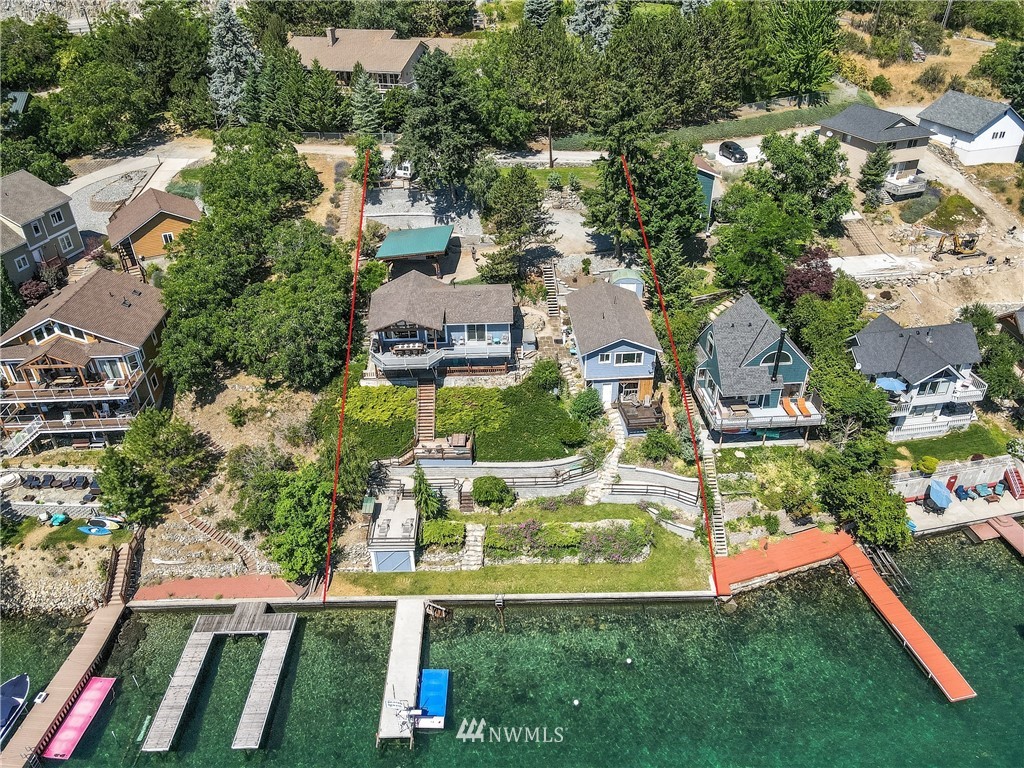 15890 South Lakeshore Road Chelan, WA 98816 - Photo 4 of 39 Gallery Image 4