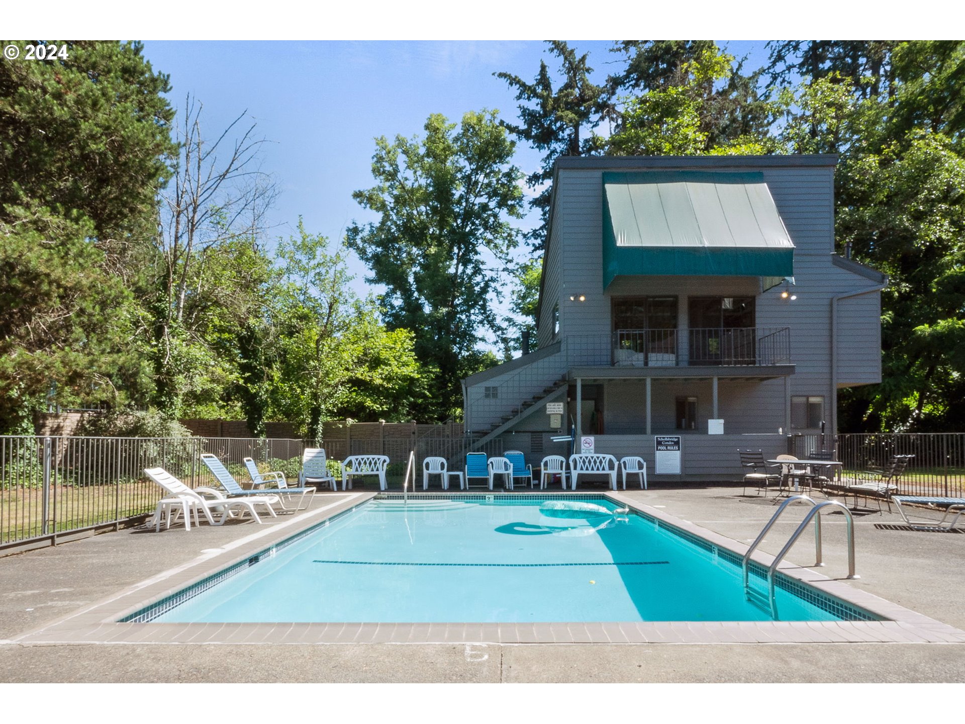 6745 Southwest Scholls Ferry Road, Unit 17 Beaverton, OR 97008 - Photo 14 of 14 Community Pool