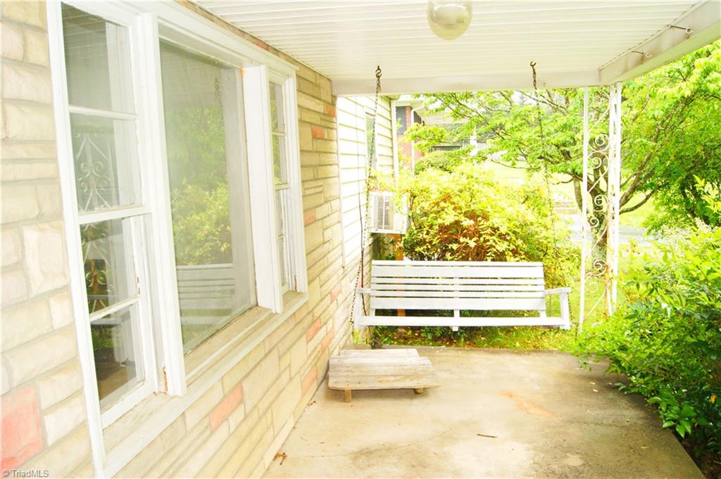 231 Theatre Road Madison, NC 27025 - Photo 10 of 10 Gallery Image 10