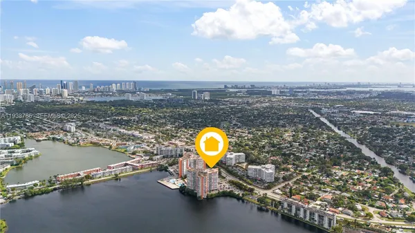 $294,900 | 1301 Northeast Miami Gardens Drive, Unit 1226W, Miami, FL 33179