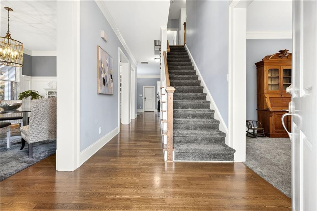 455 High Pointe Trail Roswell, GA 30076 - Photo 22 of 46 a view of entryway and hall with wooden floor