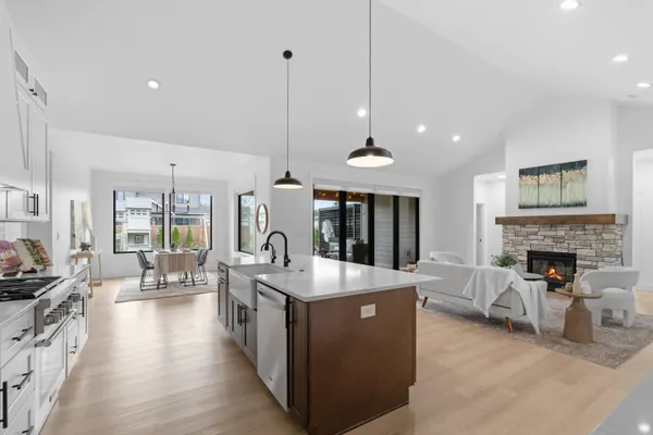 $799,000 | 8305 East Maringo Drive, Spokane, WA 99212