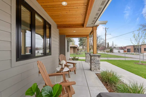 $799,000 | 8305 East Maringo Drive, Spokane, WA 99212