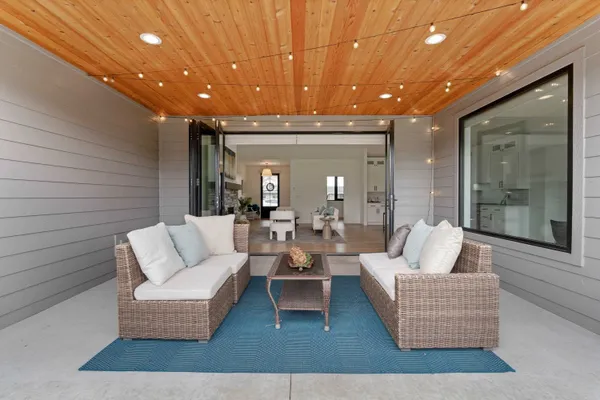 $799,000 | 8305 East Maringo Drive, Spokane, WA 99212