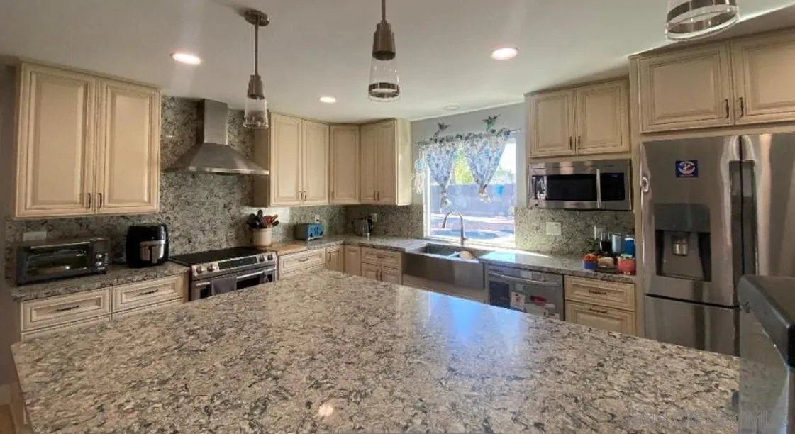 10032 Tamil Road Lakeside, CA 92040 - Photo 4 of 9