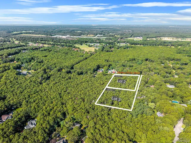 $675,000 | 200 Wading River Road, Manorville, NY 11949