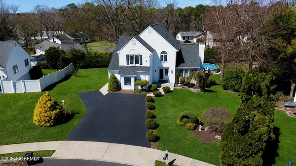 $899,999 | 18 Coral Drive, Howell, NJ 07731