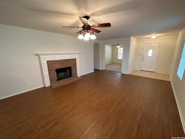 $1,975 | 277 Katie Court, Boerne, TX 78006