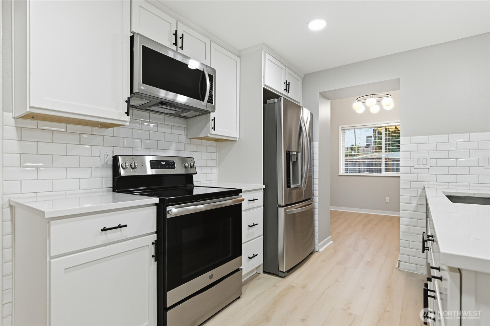 101 161st Street Southeast Bothell, WA 98012 - Photo 10 of 32 Gallery Image 10