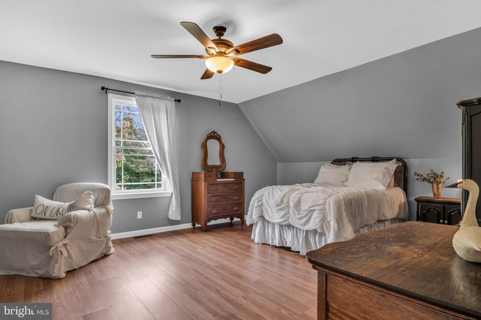 201 Stonehouse Road Carlisle, PA 17015 - Photo 18 of 62 Gallery Image 18