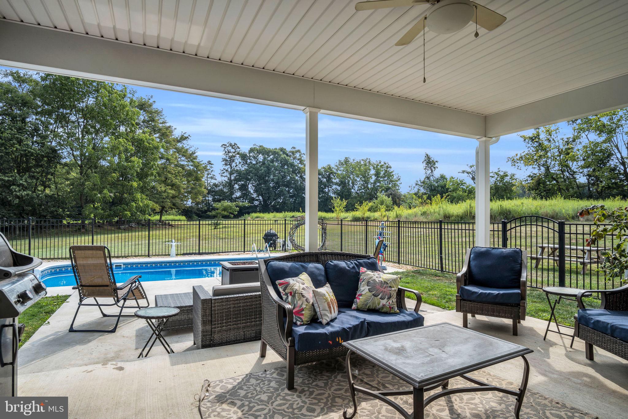 201 Stonehouse Road Carlisle, PA 17015 - Photo 39 of 62 Gallery Image 39