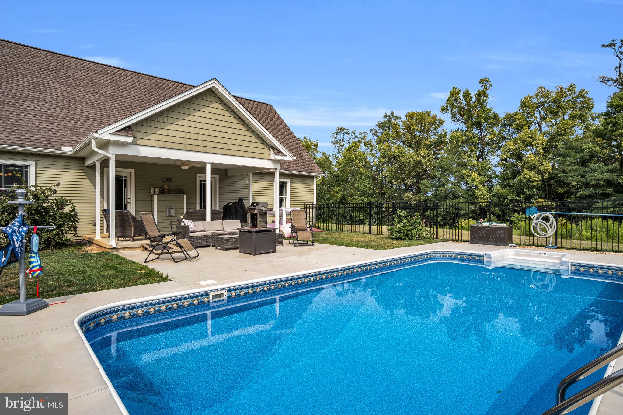 201 Stonehouse Road Carlisle, PA 17015 - Photo 42 of 62 Gallery Image 42