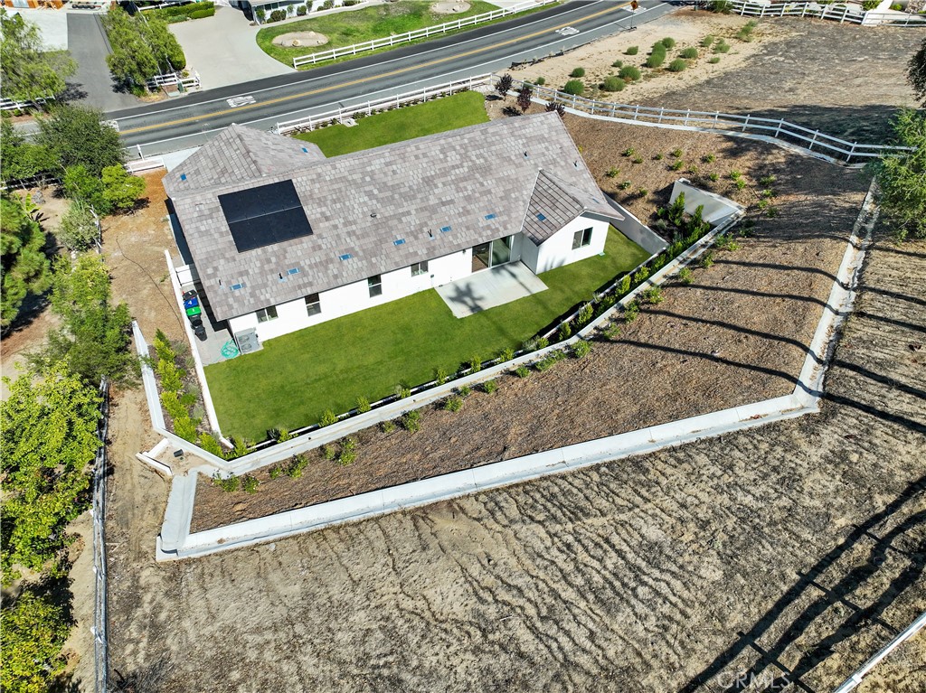 30233 Del Rey Road Temecula, CA 92591 - Photo 5 of 64