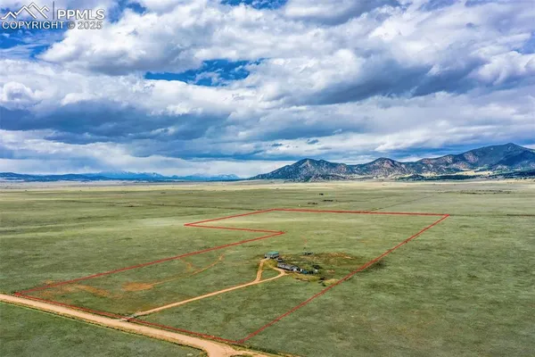 $520,000 | 463 Snowshoe Ln Lake, Lake George, CO 80827