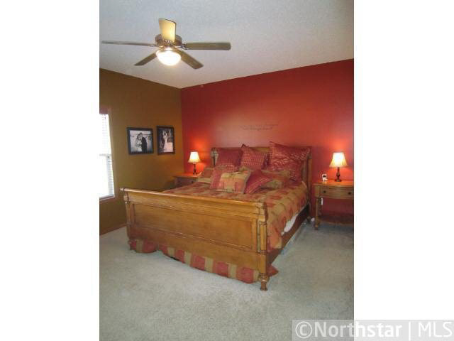 585 Ravencroft Road, Unit 902 Waconia, MN 55387 - Photo 13 of 14 Gallery Image 13