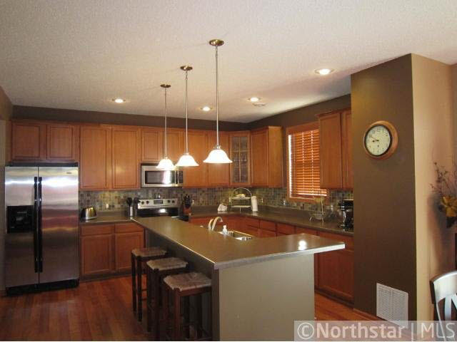 585 Ravencroft Road, Unit 902 Waconia, MN 55387 - Photo 2 of 14 Gallery Image 2