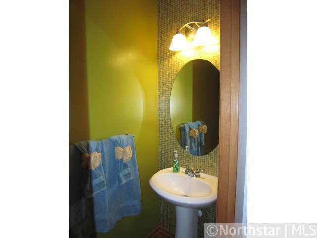 585 Ravencroft Road, Unit 902 Waconia, MN 55387 - Photo 4 of 14 Gallery Image 4