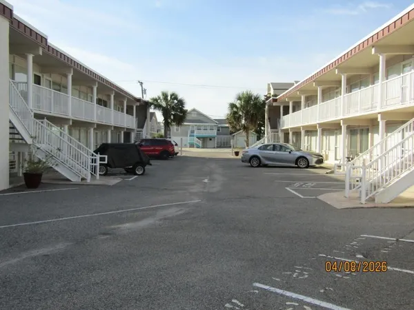 $1,300 | 2204 Perrin Drive, Unit 21, North Myrtle Beach, SC 29582