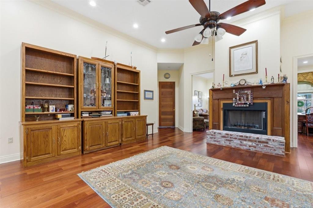 2720 Rue Cannes Lake Charles, LA 70605 - Photo 3 of 36