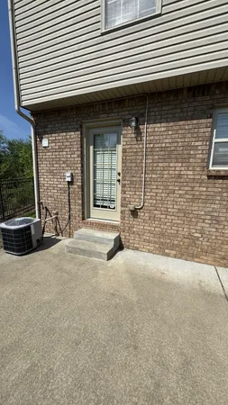 $995 | 899 Branch Road, Clarksville, TN 37043