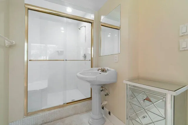 $40,000 | 3 Ocean Lane, Palm Beach, FL 33480