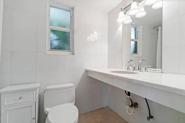 $40,000 | 3 Ocean Lane, Palm Beach, FL 33480